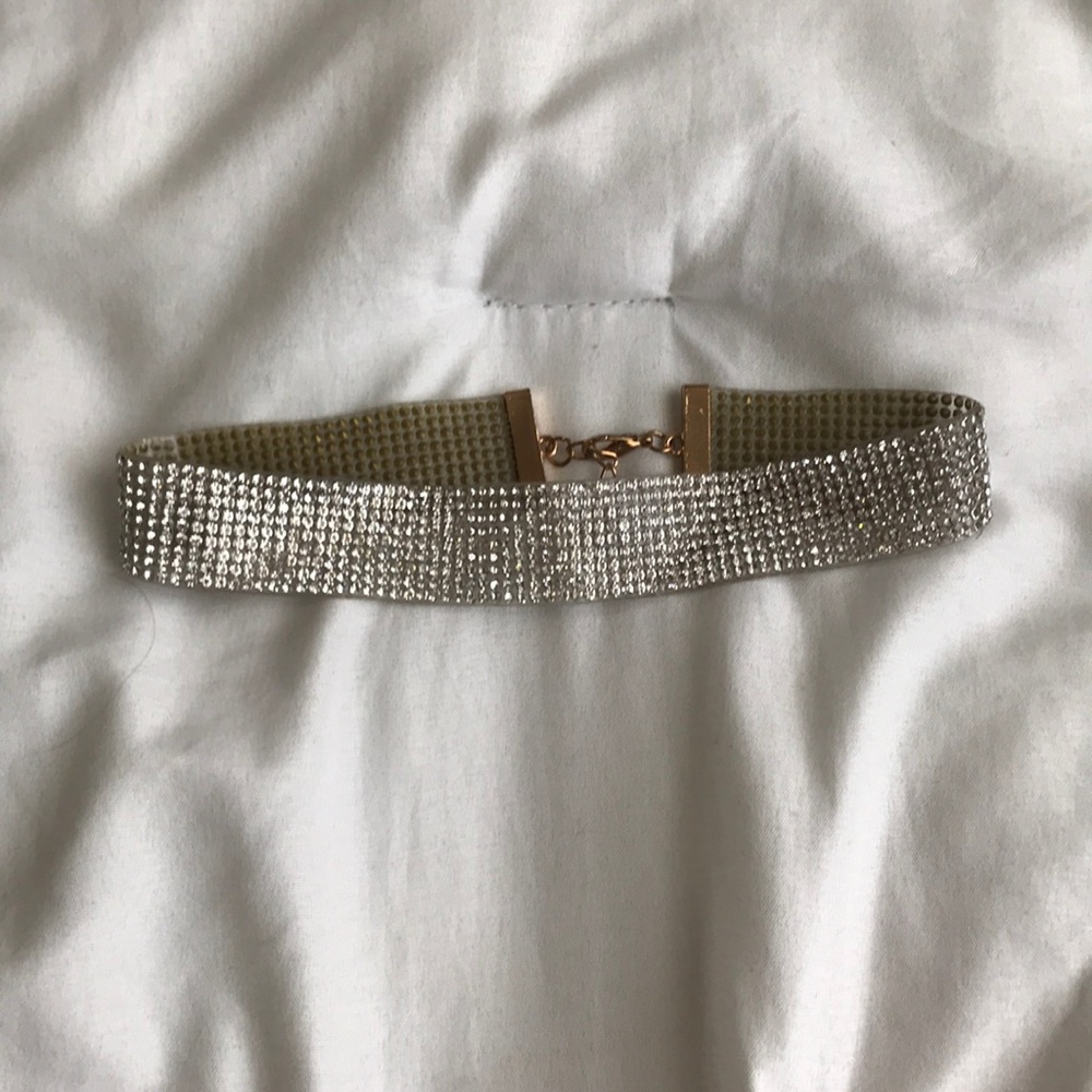Crystal Chocker